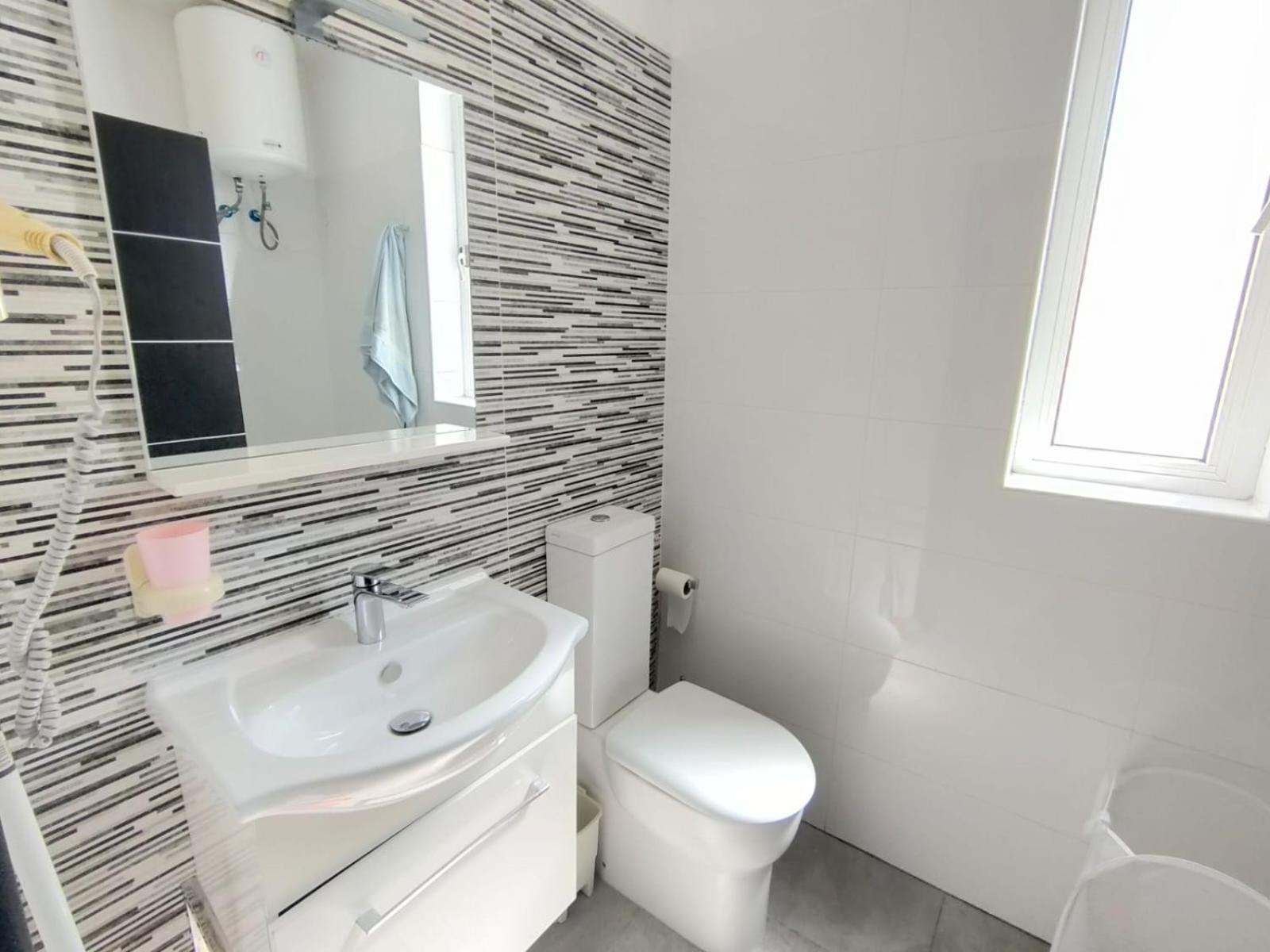 Cosy Seaside Apt, 200M From The Seafront Gzira Esterno foto