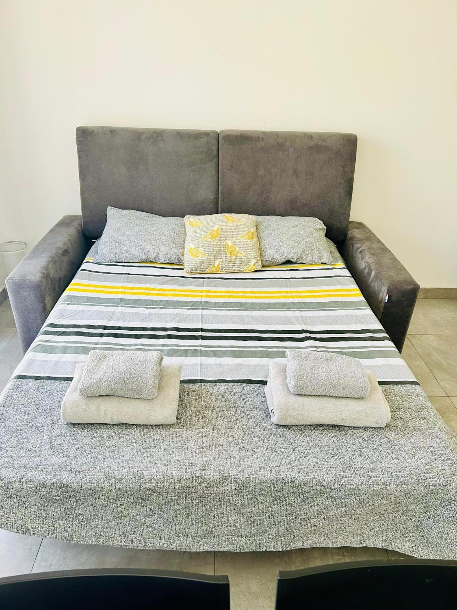 Cosy Seaside Apt, 200M From The Seafront Gzira Esterno foto